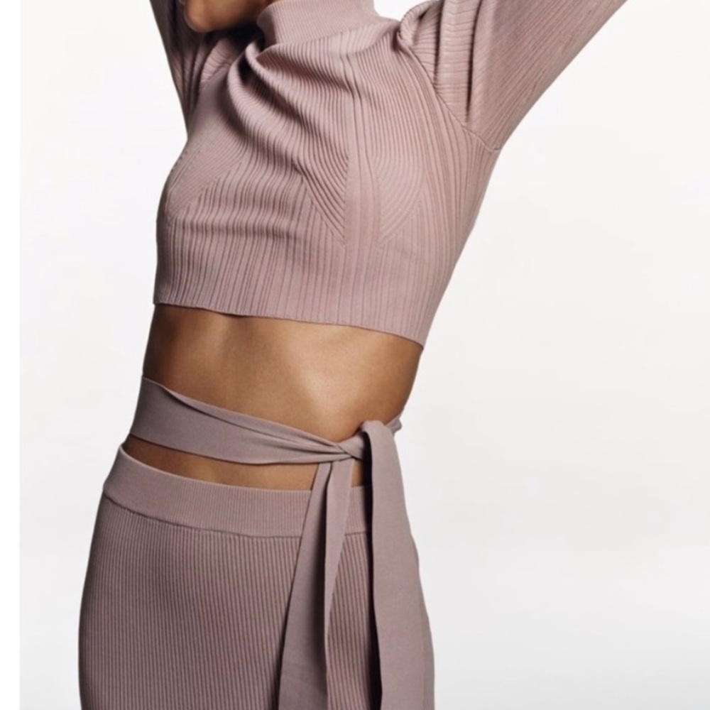 Zara Tie Back Ribbed Longsleeve